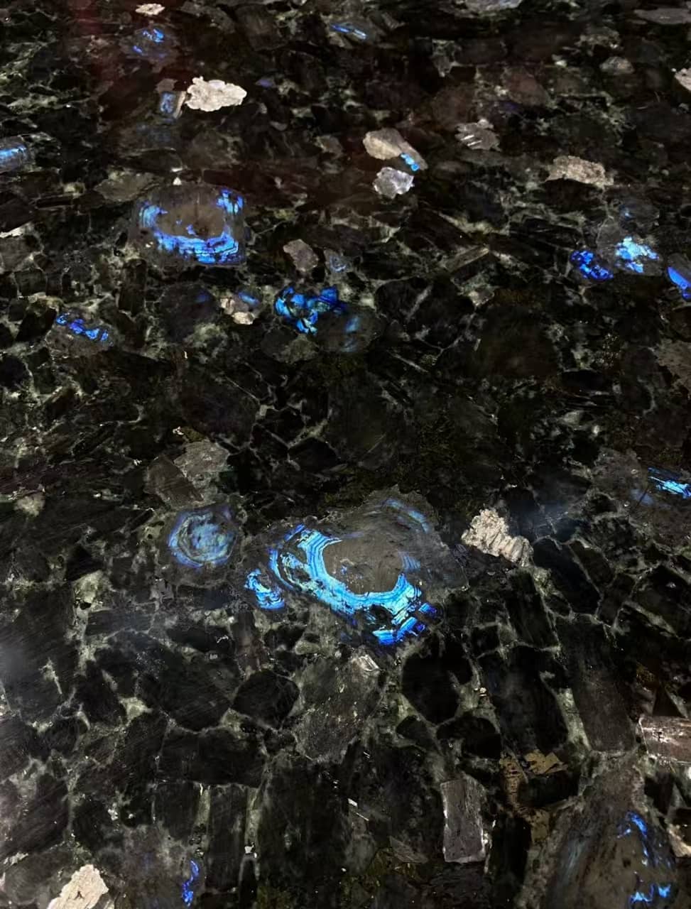 Granite Slabs for Countertops, Floors and Exterior Areas - Stair treads