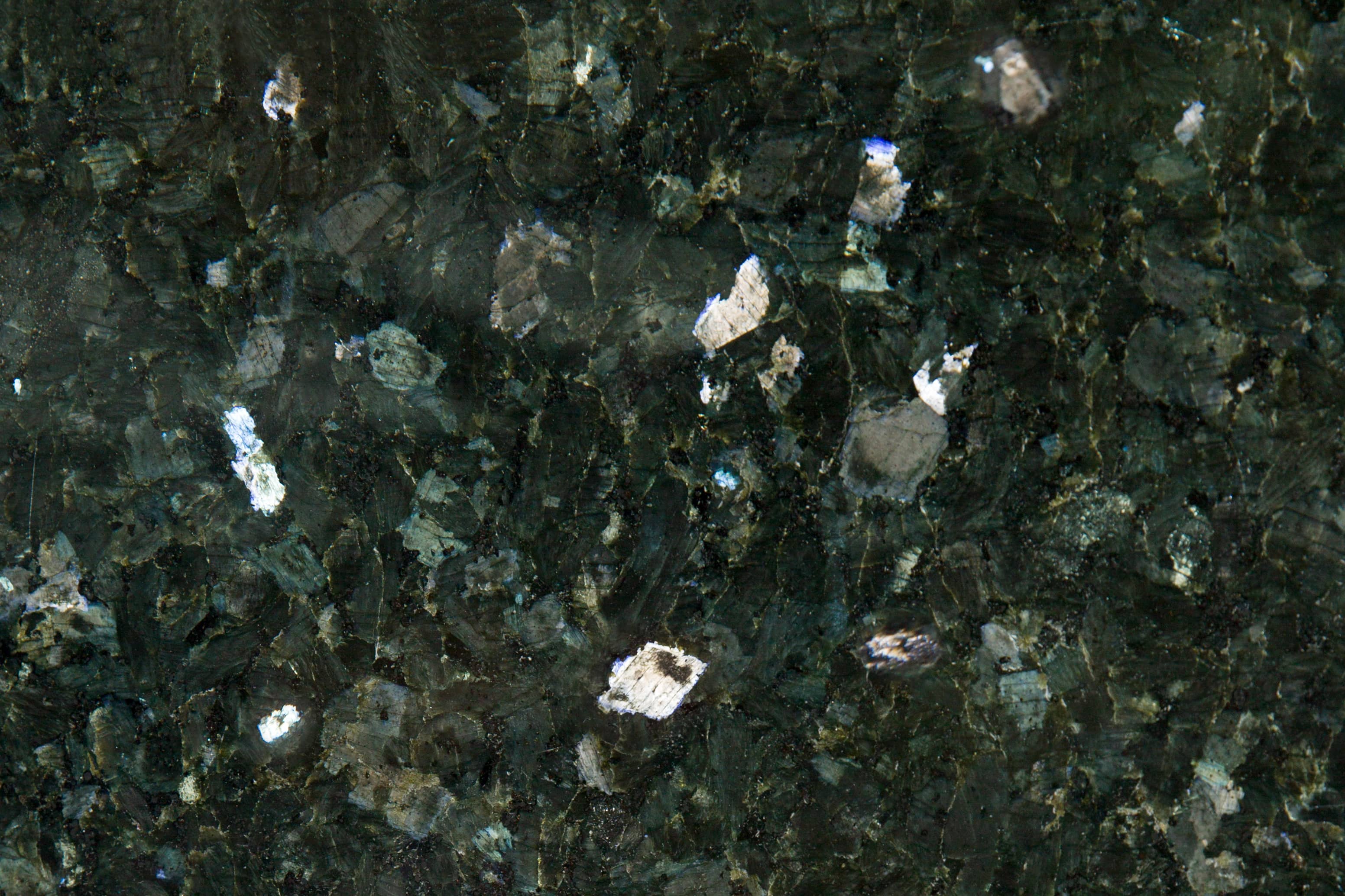 Granite Slabs for Countertops, Floors and Exterior Areas