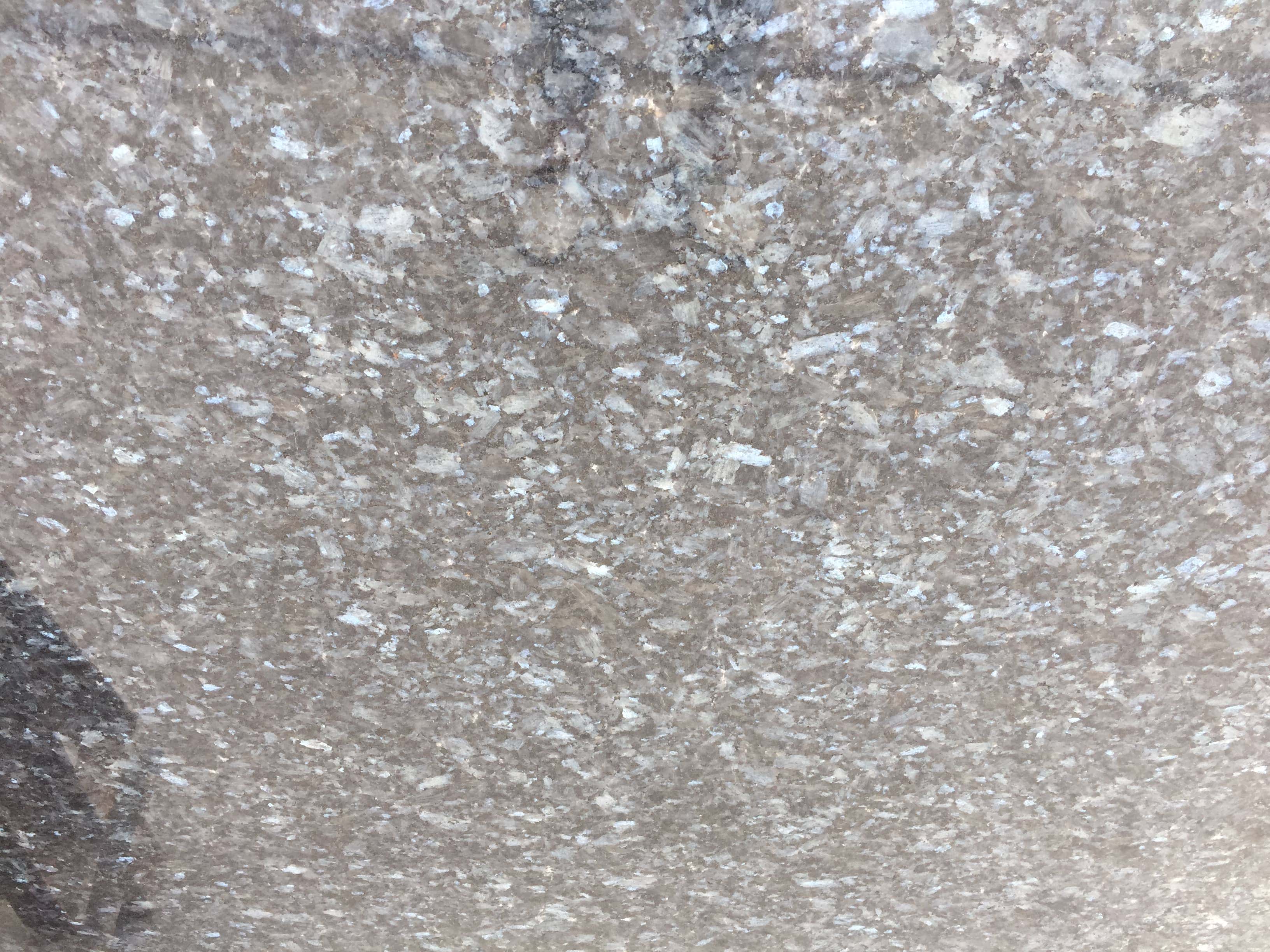 Granite Slabs for Countertops, Floors and Exterior Areas gallery image